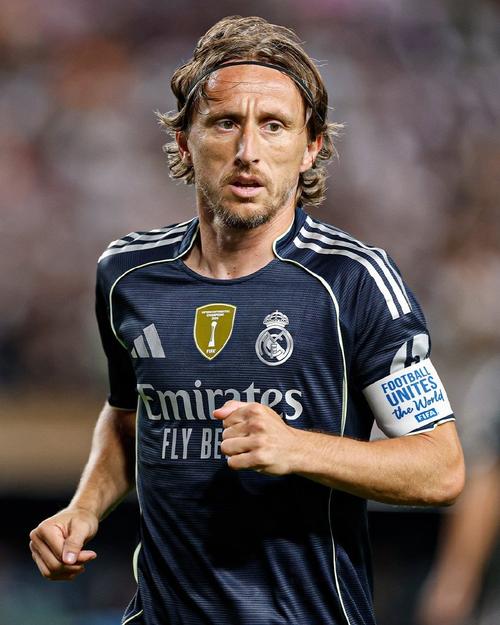 综合体育赛事内容矩阵 构建完整信息体系