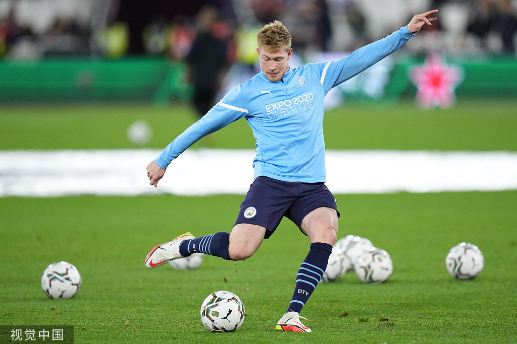 科比躺枪？字母哥：最好球员必须忠诚家庭！我永远不会申请交易！